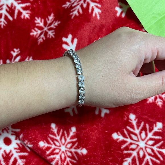 Womens Sterling Silver Cubic Zirconia Tennis Bracelet - Picture 8 of 10